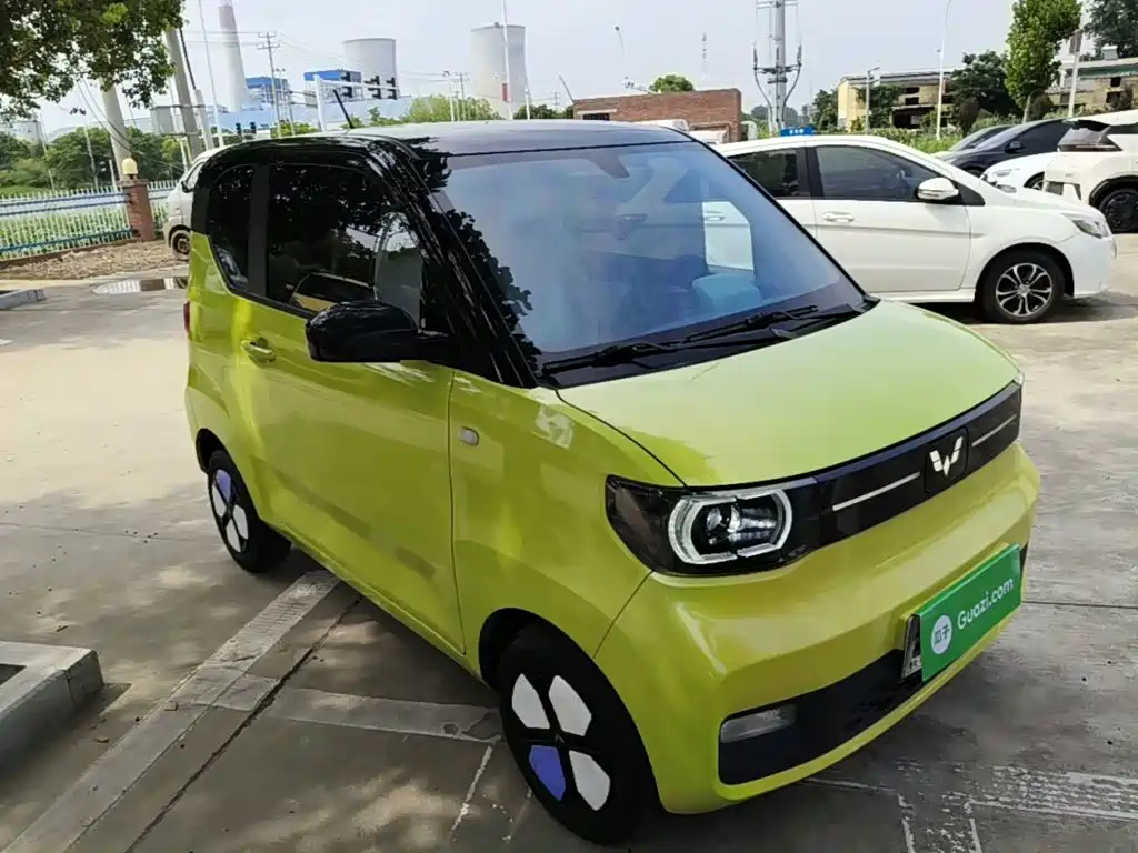 Wuling MINIEV — миниатюра 4