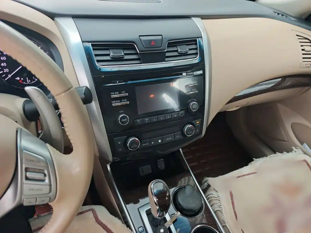 Nissan Teana — миниатюра 6