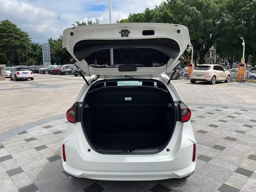 Honda Fit — миниатюра 21
