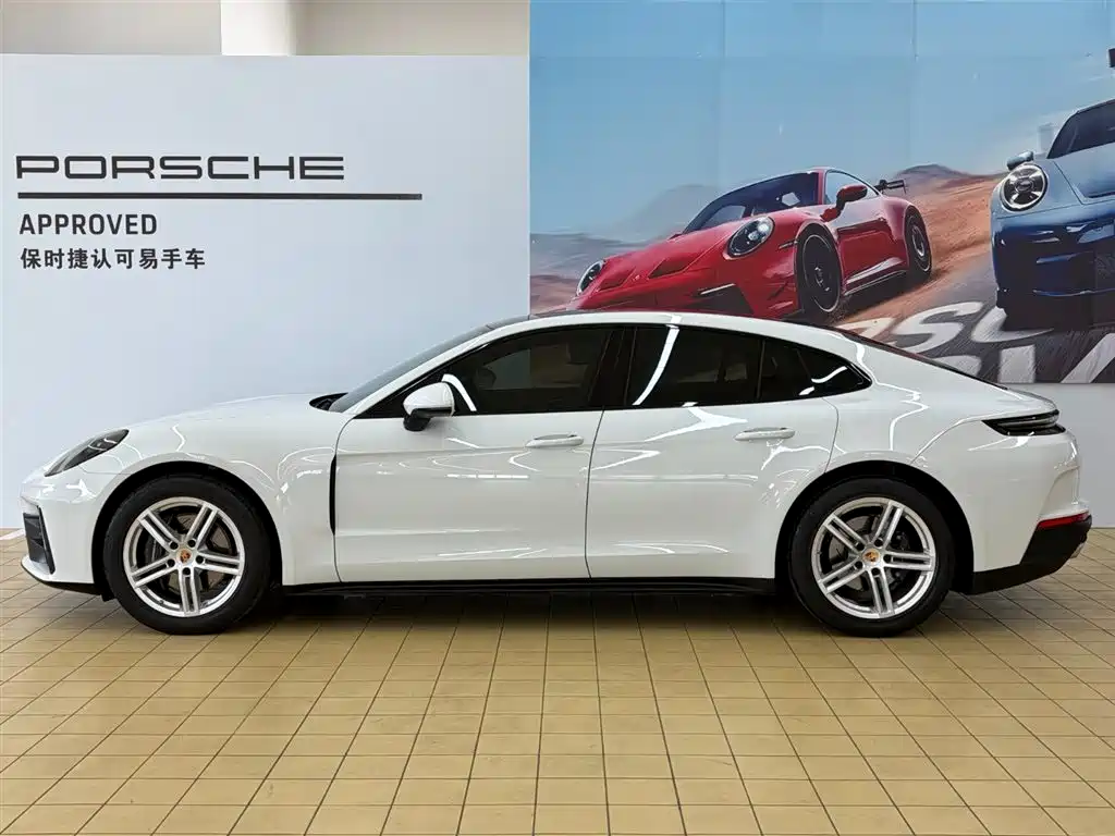 Porsche Panamera — миниатюра 2
