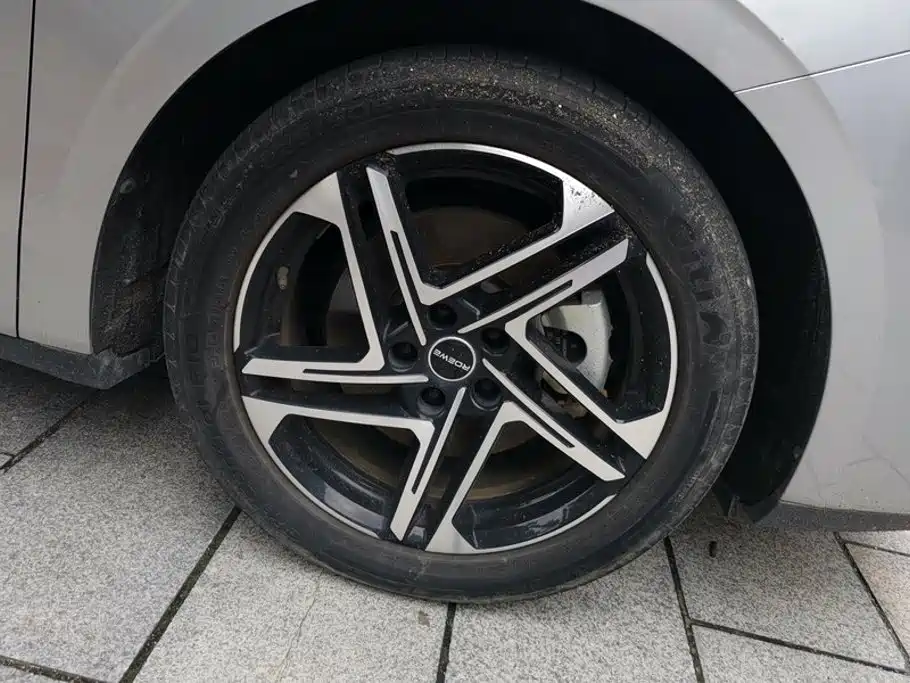 Roewe D7 — миниатюра 6