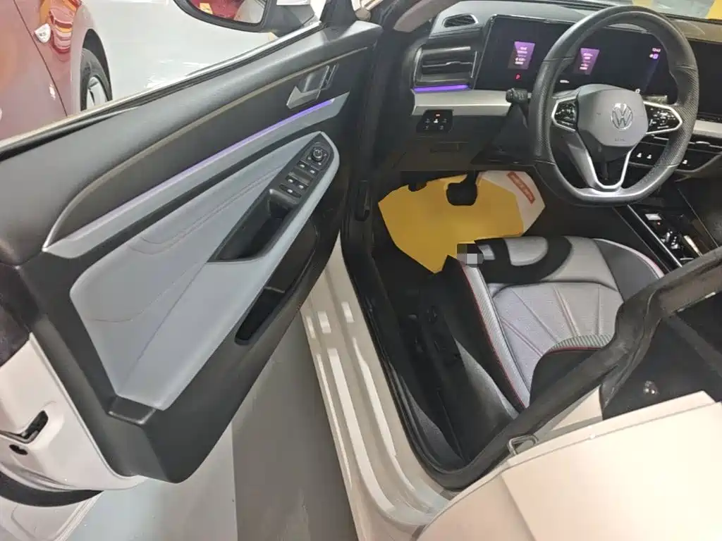 Volkswagen Lamando — миниатюра 16