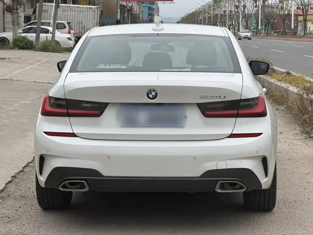 BMW 3 Series — миниатюра 6