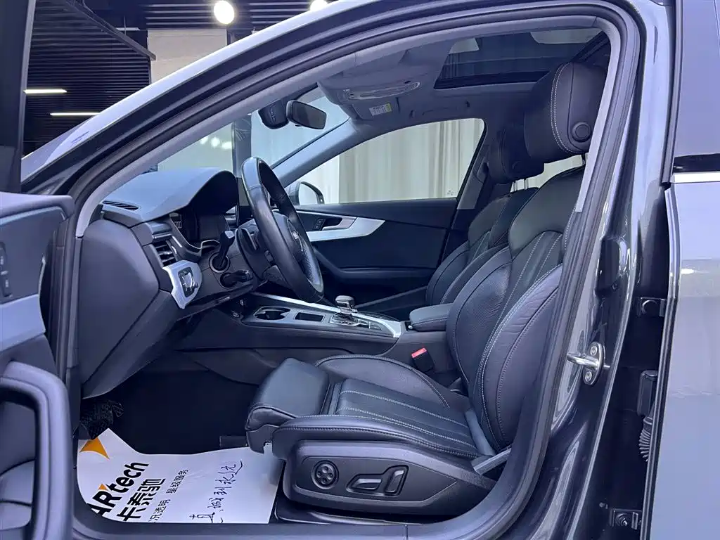 Audi A4L 2022 40 TFSI Fashion