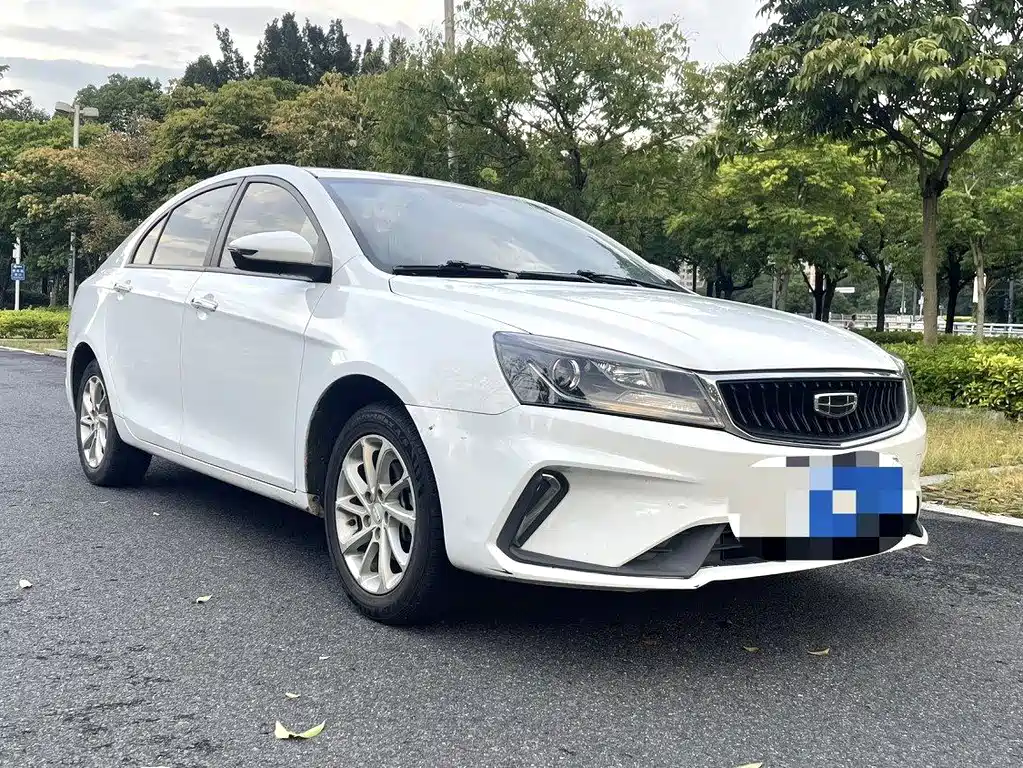 Geely Emgrand — миниатюра 3