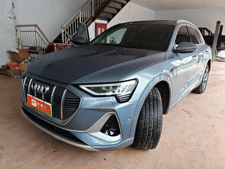 Audi e-tron — миниатюра 4