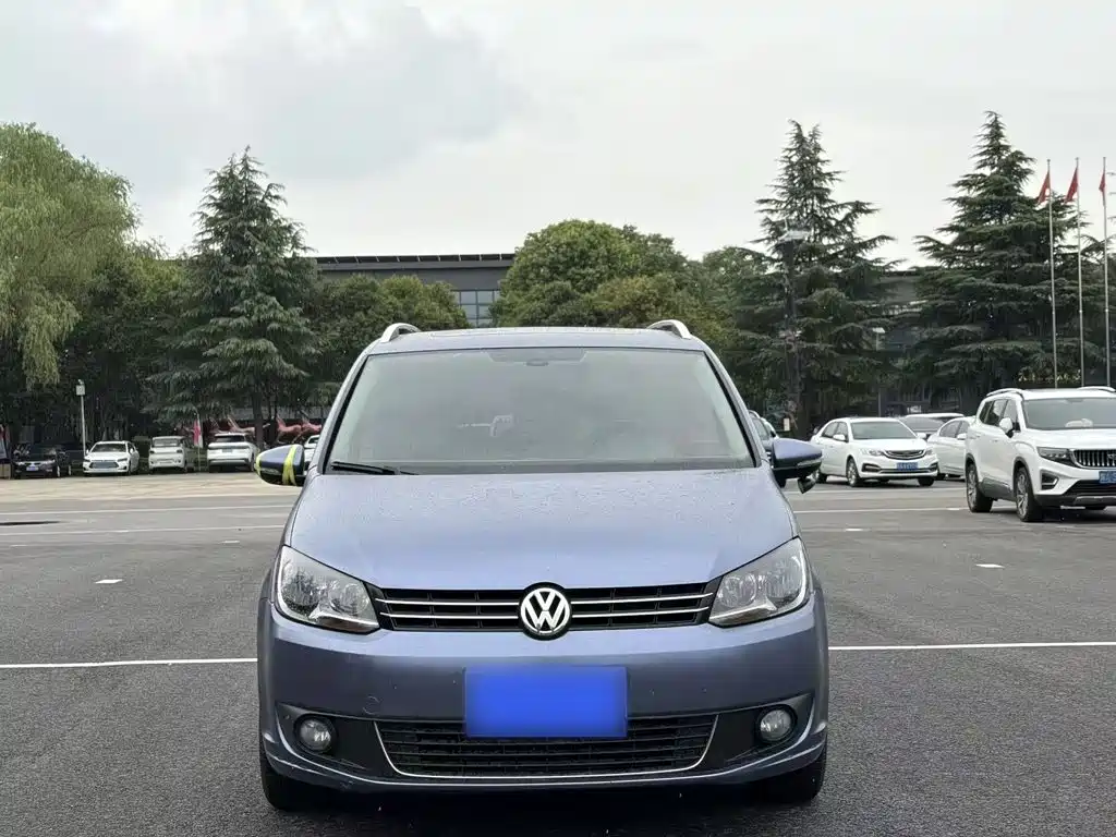 Volkswagen Touran — миниатюра 4