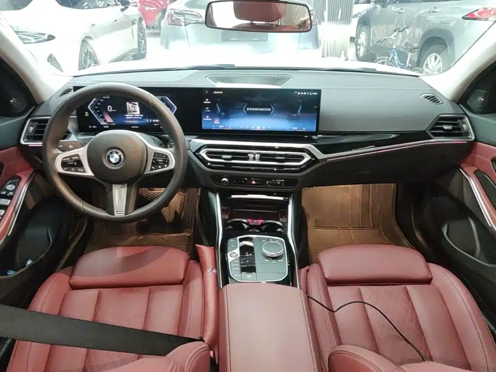 BMW i3 — миниатюра 10