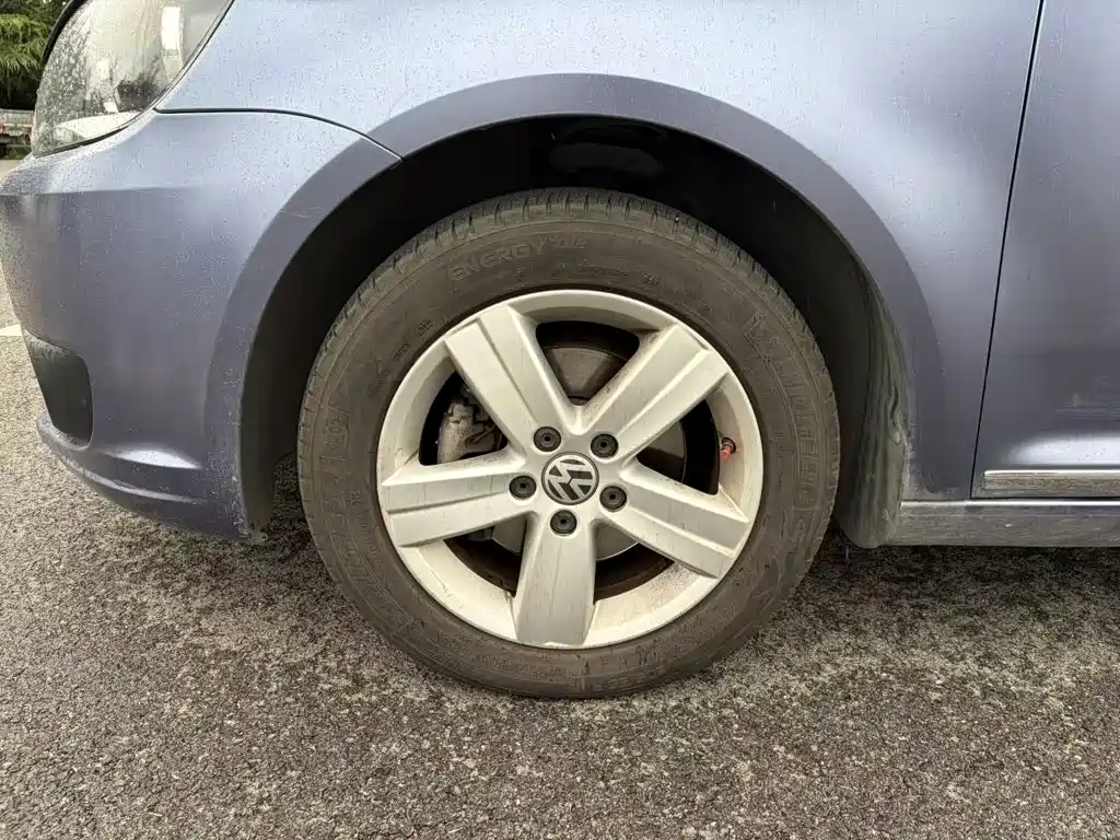 Volkswagen Touran — миниатюра 9