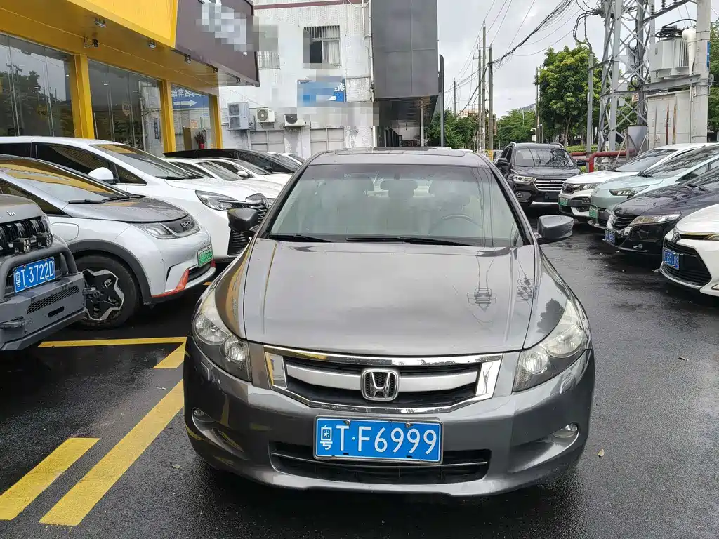 Honda Accord — миниатюра 2