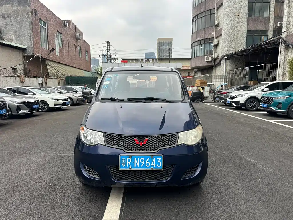 Wuling Hongguang — миниатюра 2