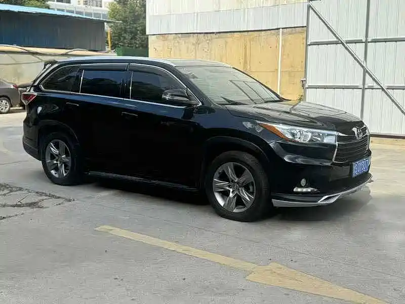 Toyota Highlander — миниатюра 12