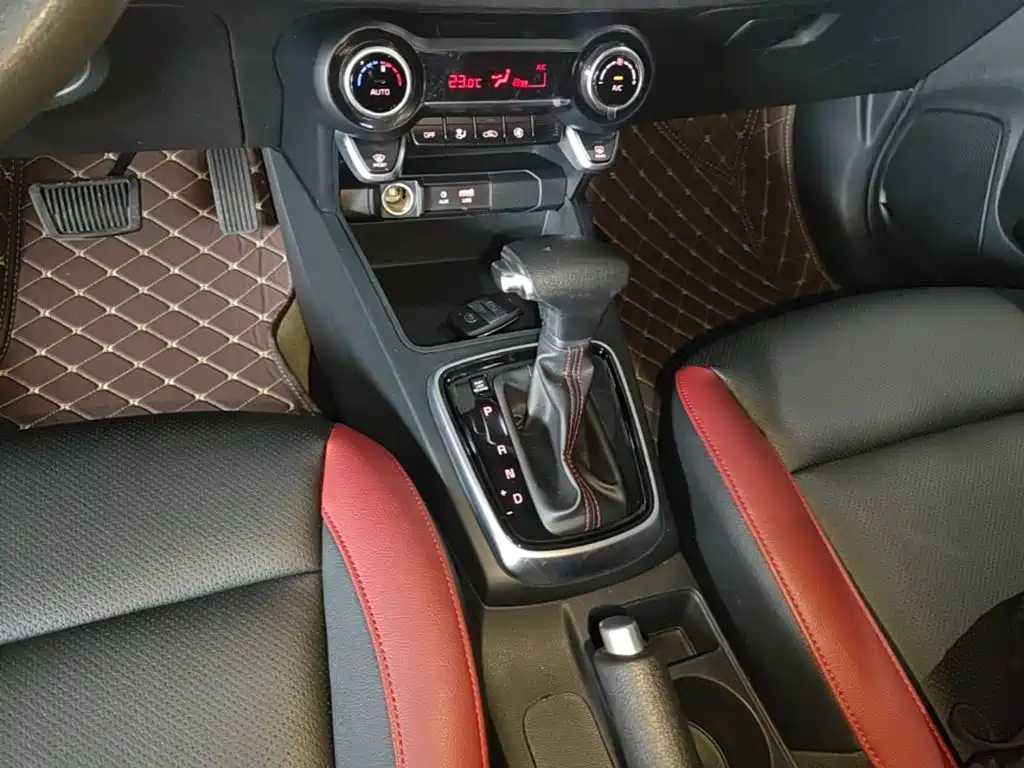 Kia KX Cross — миниатюра 14