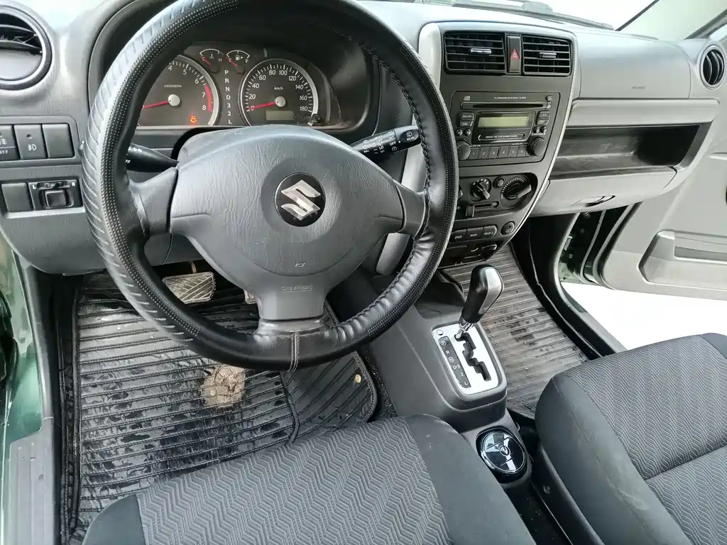 Suzuki Jimny — миниатюра 14
