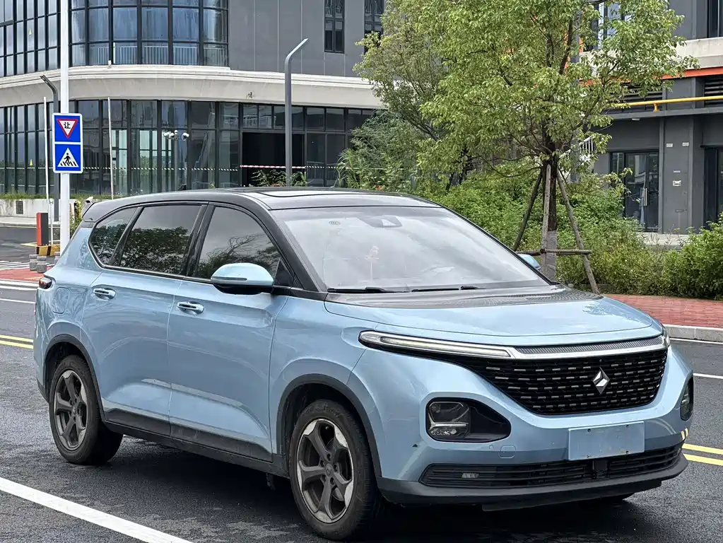 Baojun RM-5 — миниатюра 3