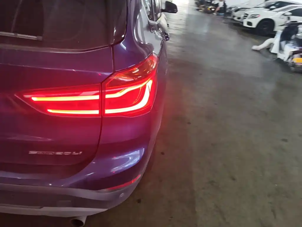 BMW X1 — миниатюра 8