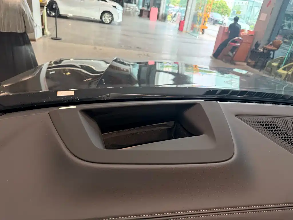 BMW X5 — миниатюра 5