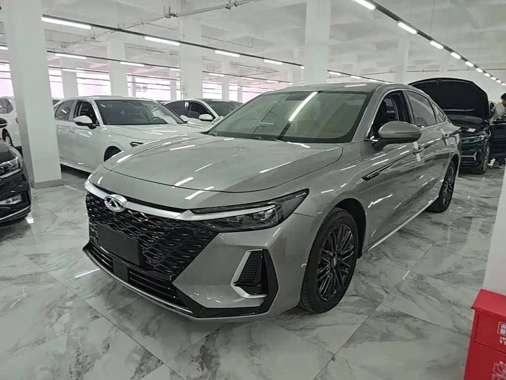 Chery Arrizo 8