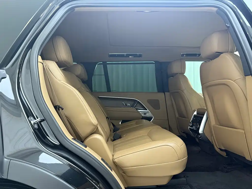 Land Rover Range Rover — миниатюра 14