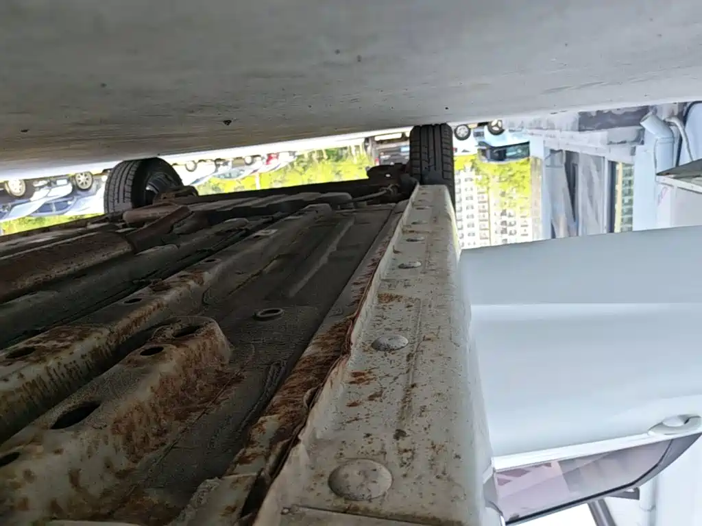 Baojun 310W — миниатюра 21