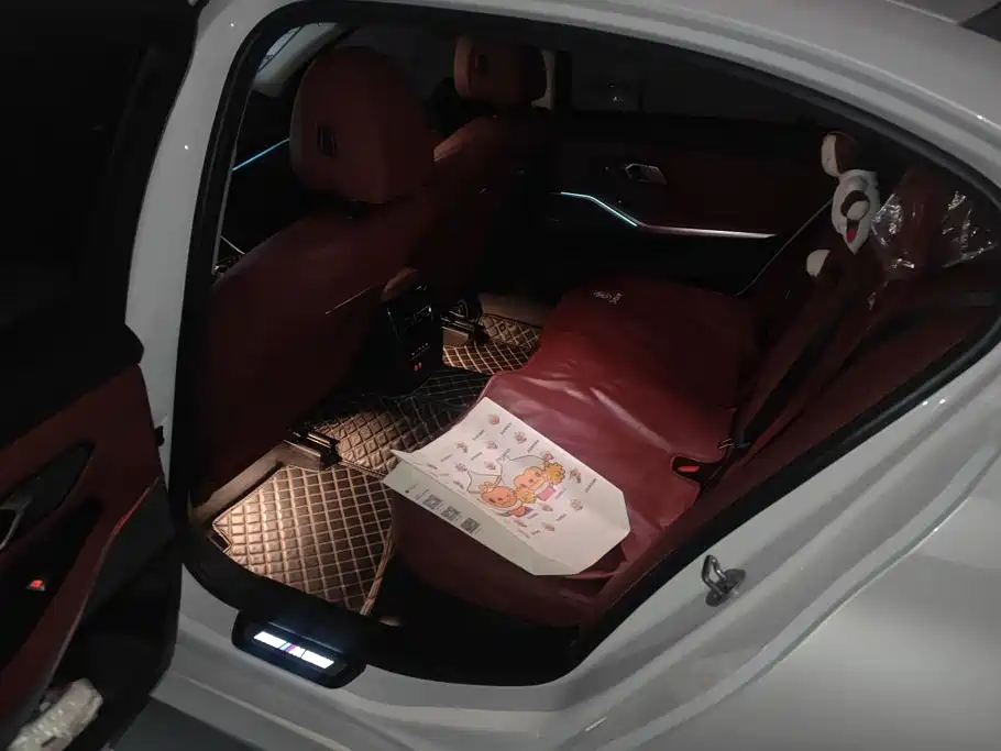 BMW 3 Series — миниатюра 11