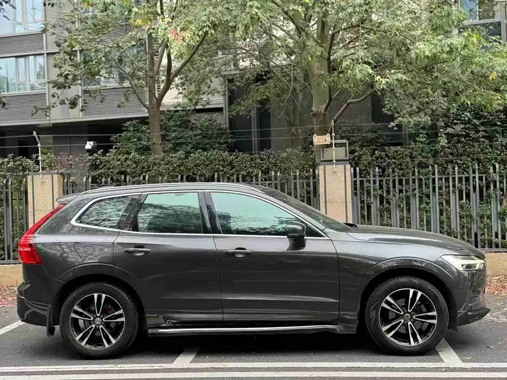 Volvo XC60 2018 T5