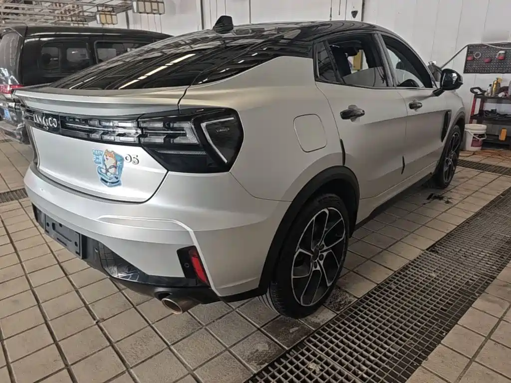 Lynk & Co 05 — миниатюра 7