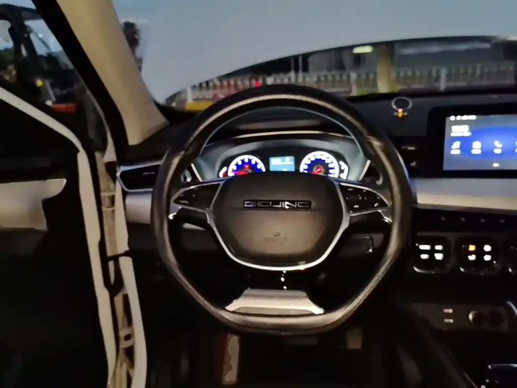 BAIC X3 — миниатюра 11