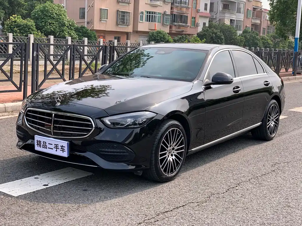 Mercedes-Benz C-Class 2021