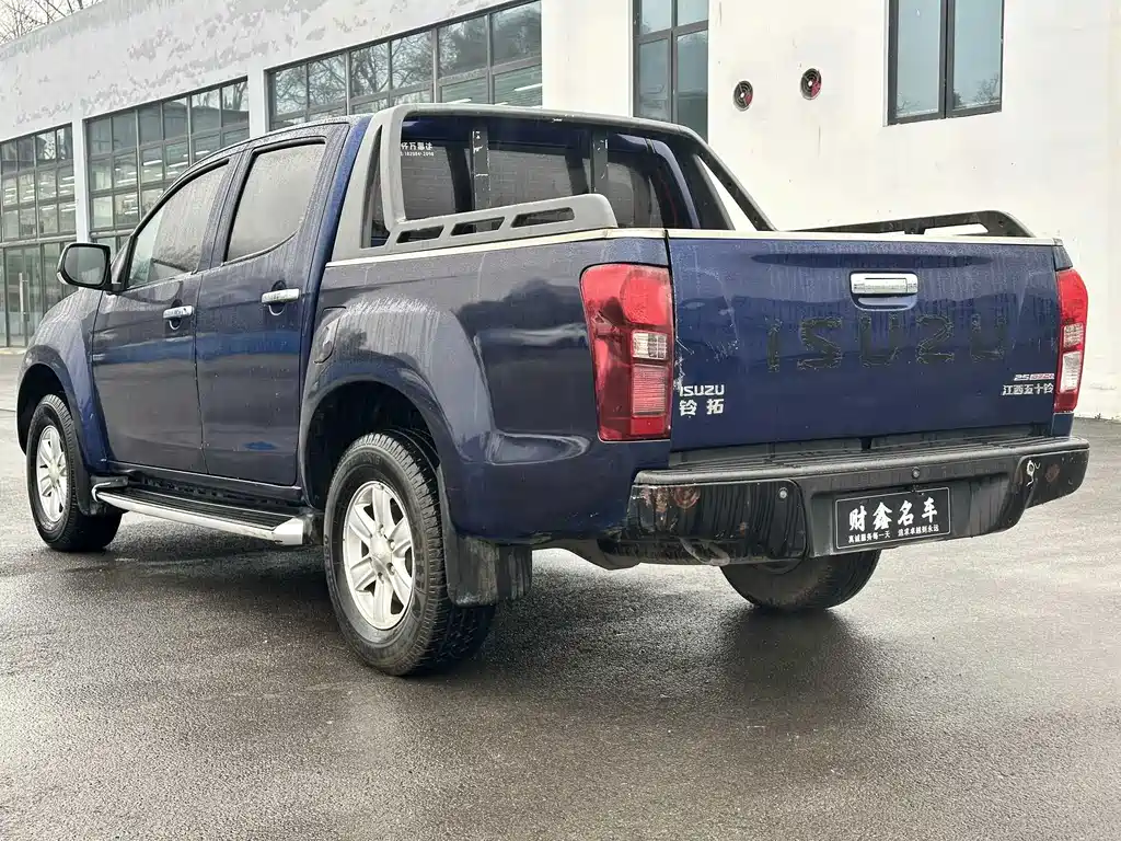 Isuzu Lingtuo — миниатюра 9