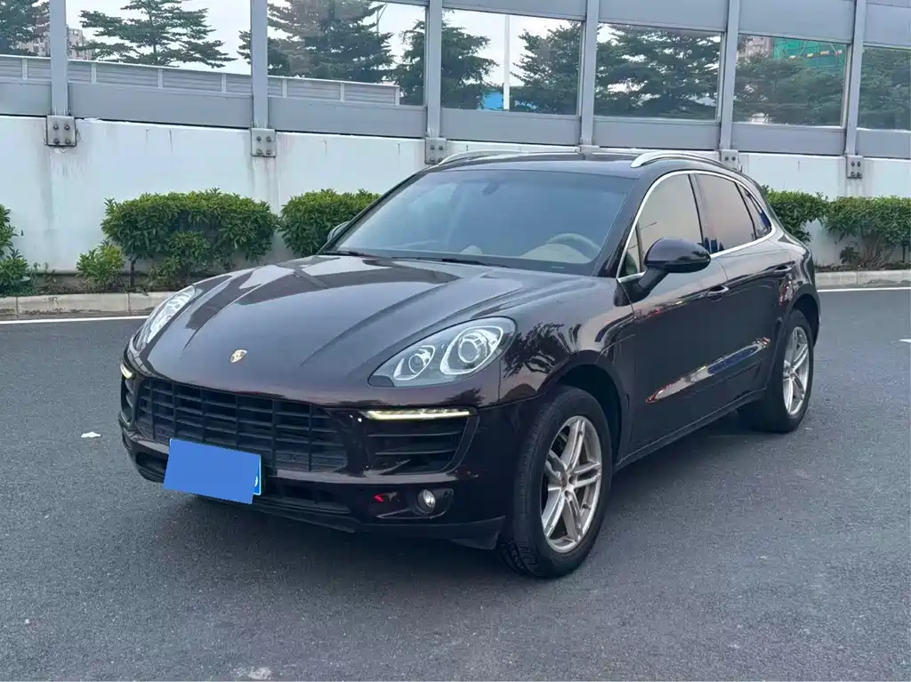 Porsche Macan 2015