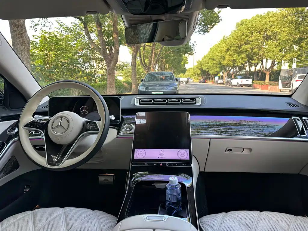 Mercedes-Benz S-Class — миниатюра 12