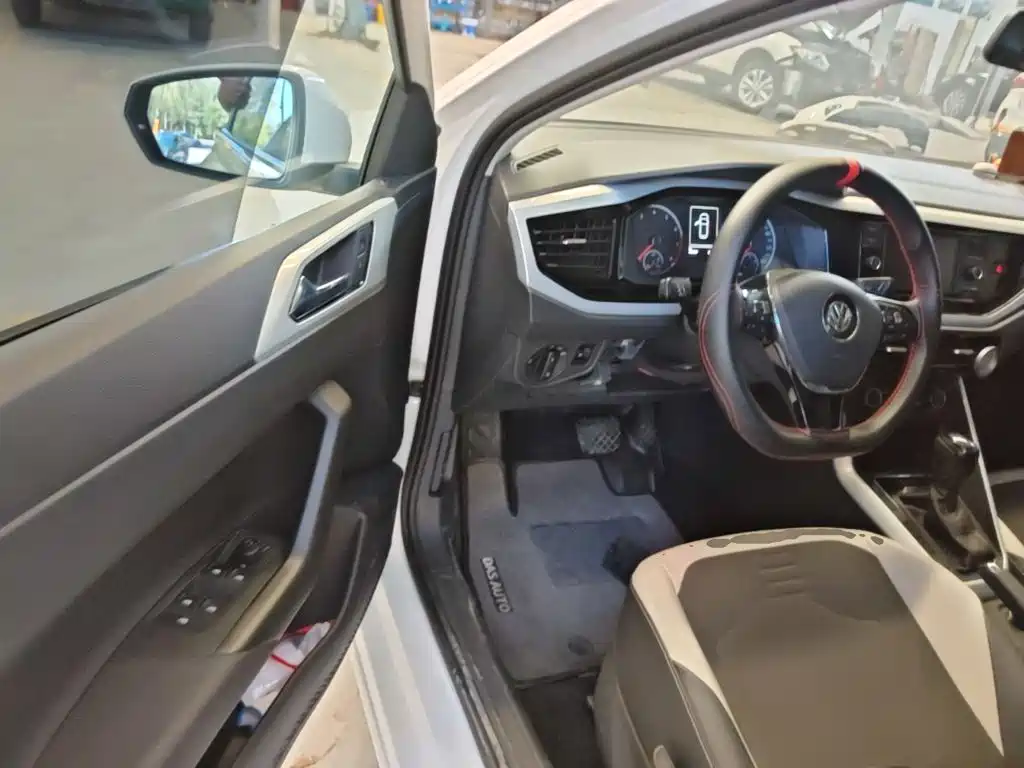 Volkswagen Polo — миниатюра 16