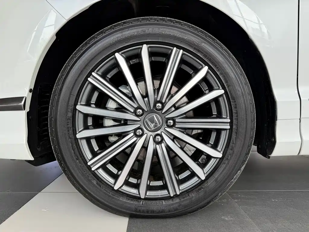 Honda Elysion — фотографии объявления, Фото 18