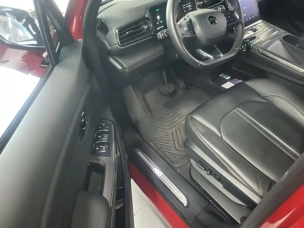 NIO ES6 — миниатюра 15