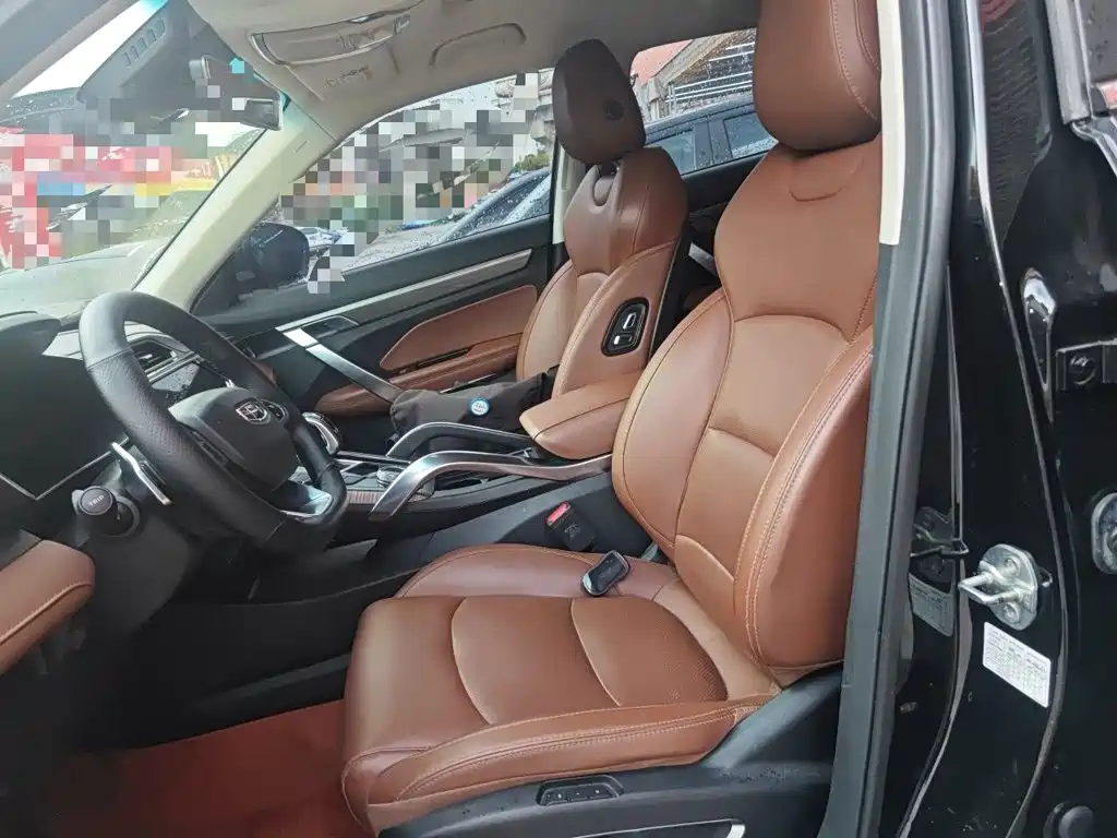 Geely Boyue — миниатюра 16