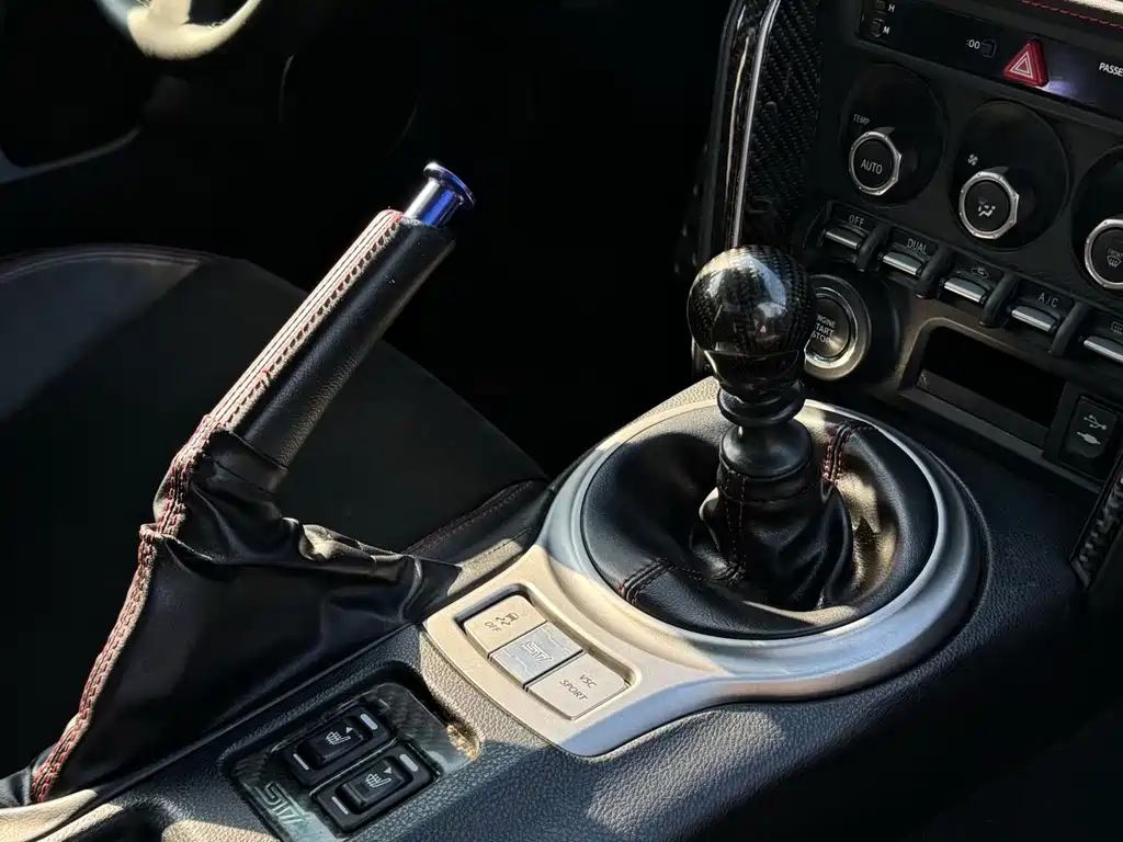 Subaru BRZ — миниатюра 6