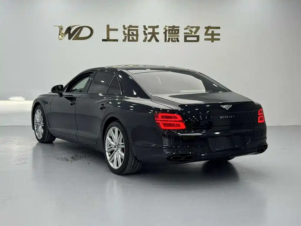 Bentley Flying Spur — миниатюра 5