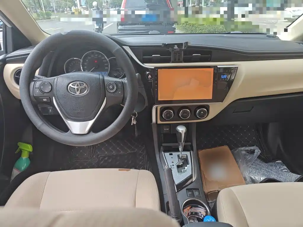 Toyota Corolla — миниатюра 10