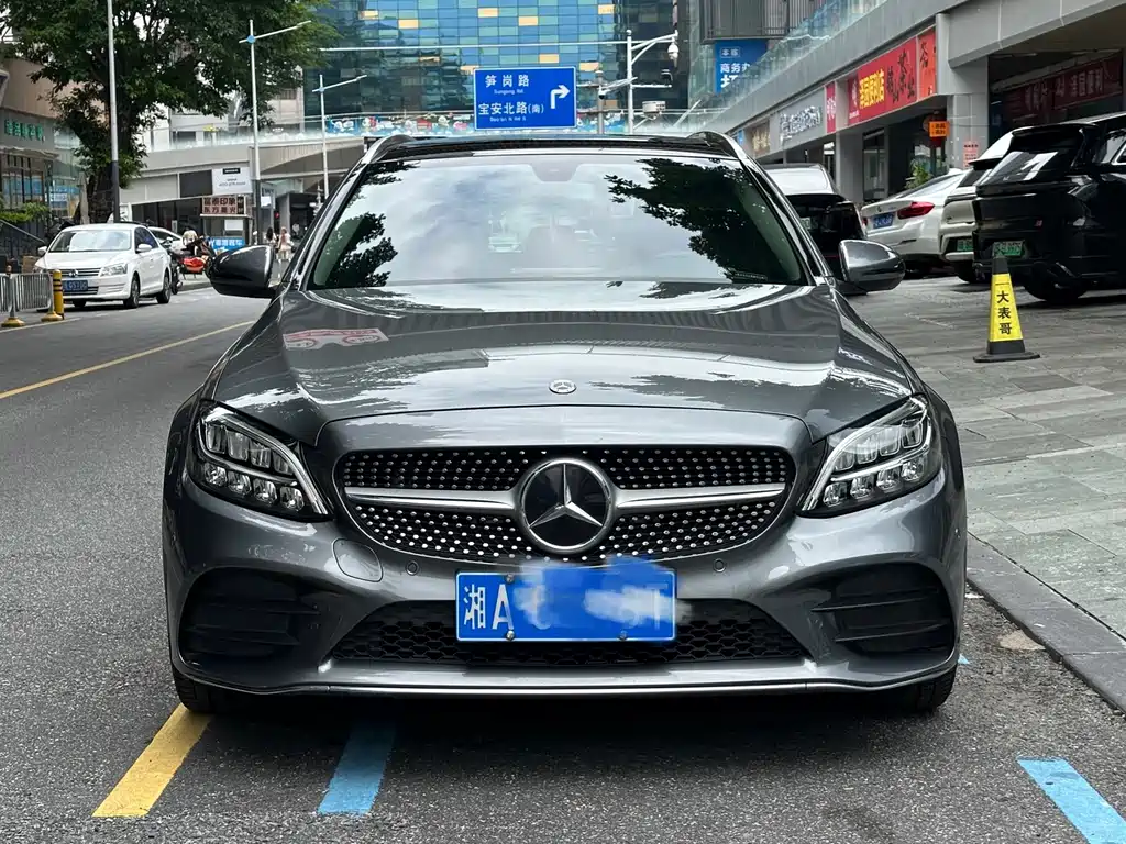 Mercedes-Benz C-Class (Import) — миниатюра 2
