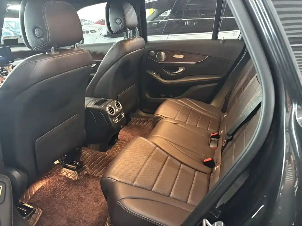 Mercedes-Benz GLC — миниатюра 5