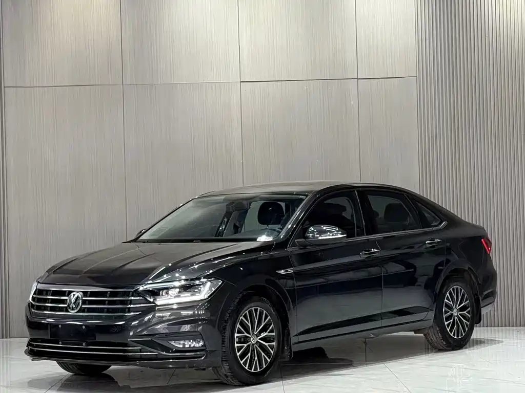 Volkswagen Sagitar 2021