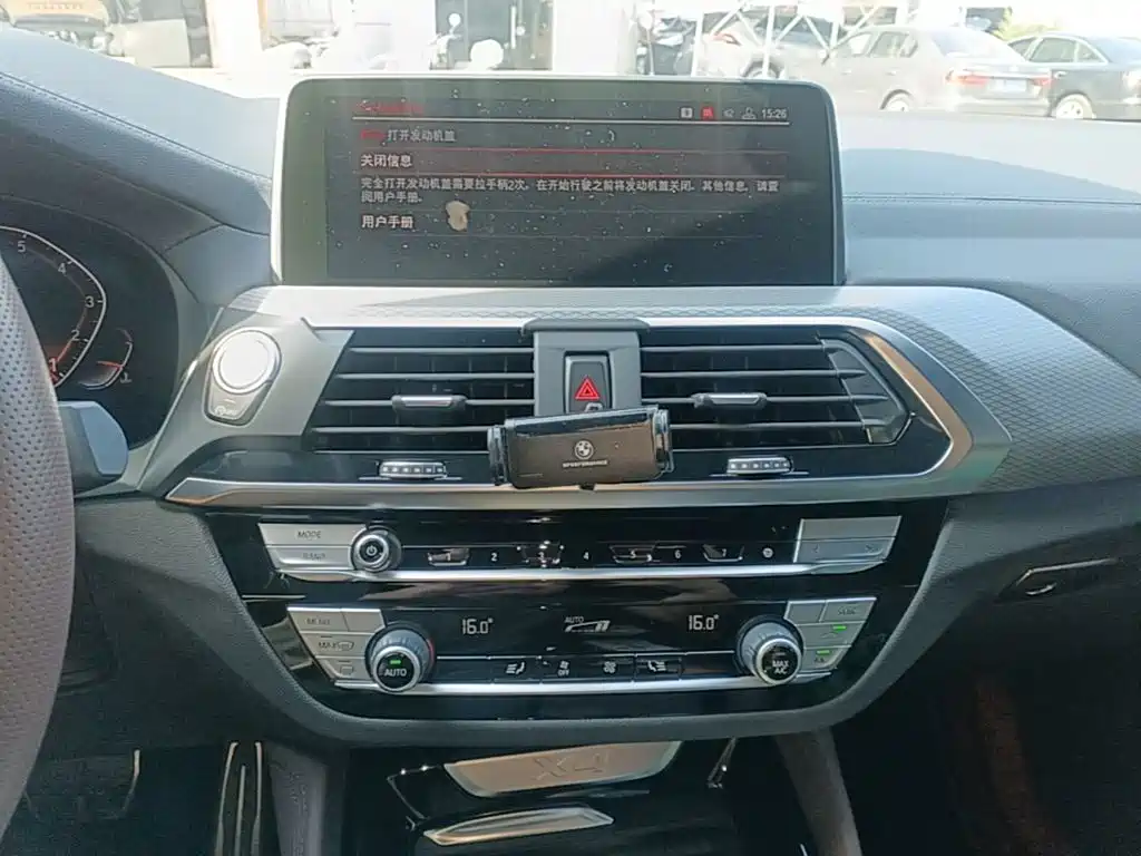 BMW X4 — миниатюра 13