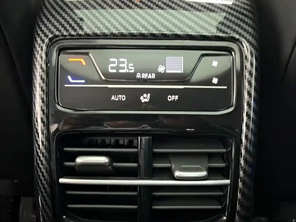 Volkswagen Magotan — миниатюра 13