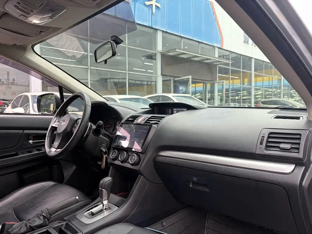 Subaru XV — миниатюра 6