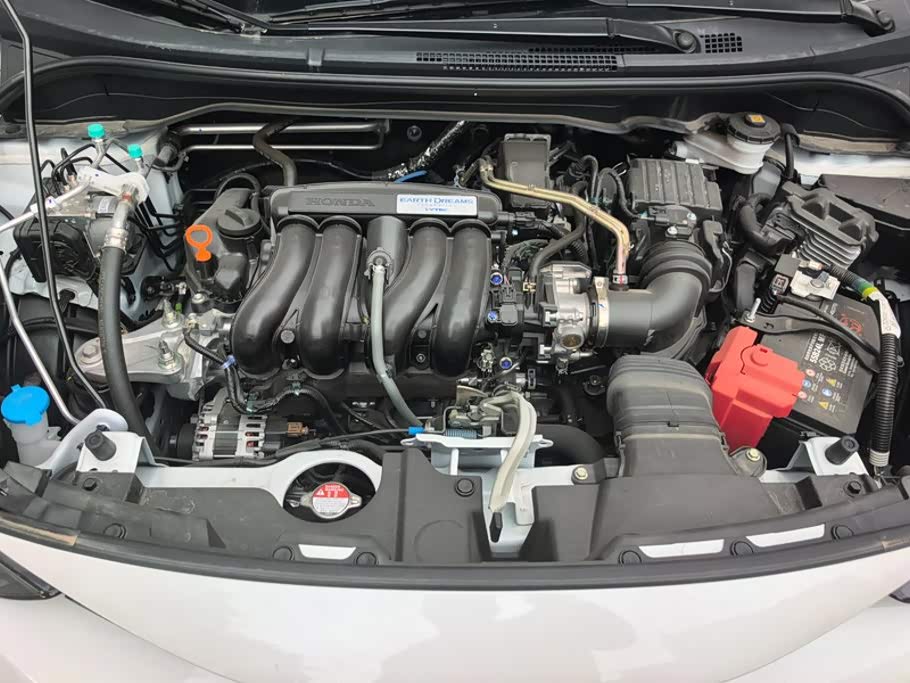 Honda Fit 1.5 л 2026 г. Белый, пробег 3300 км