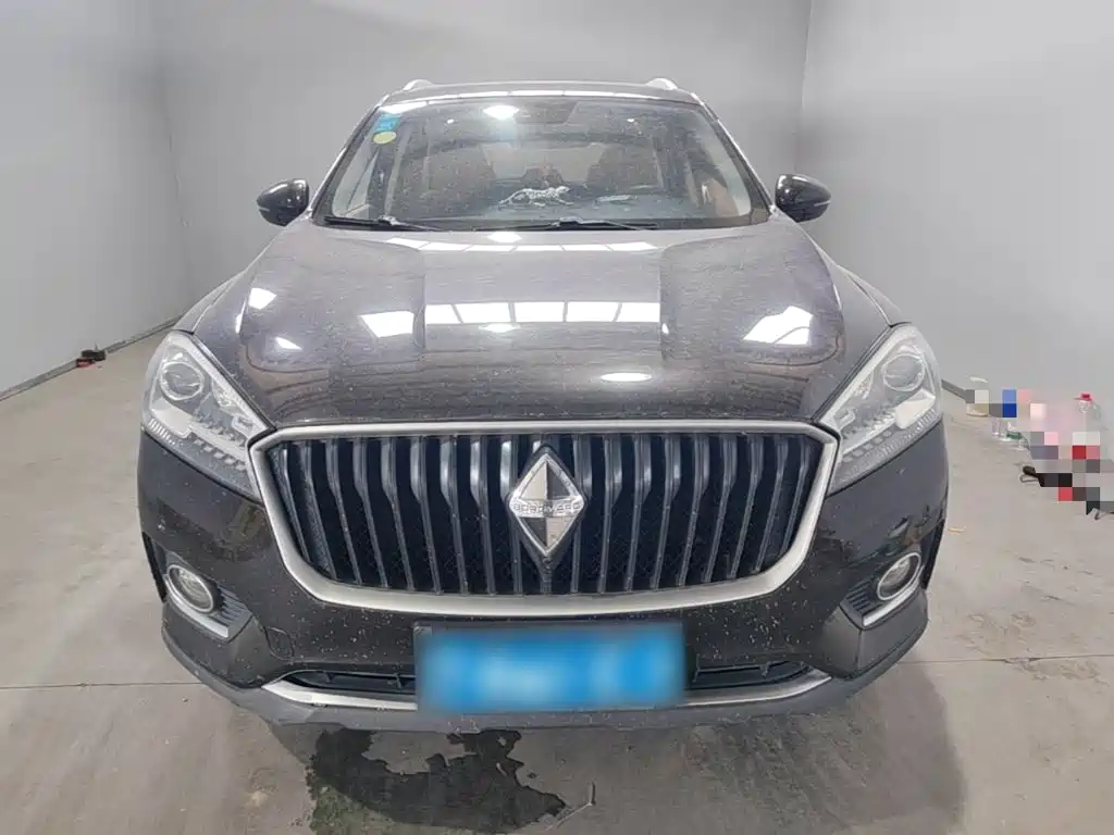 Borgward BX7 — миниатюра 3