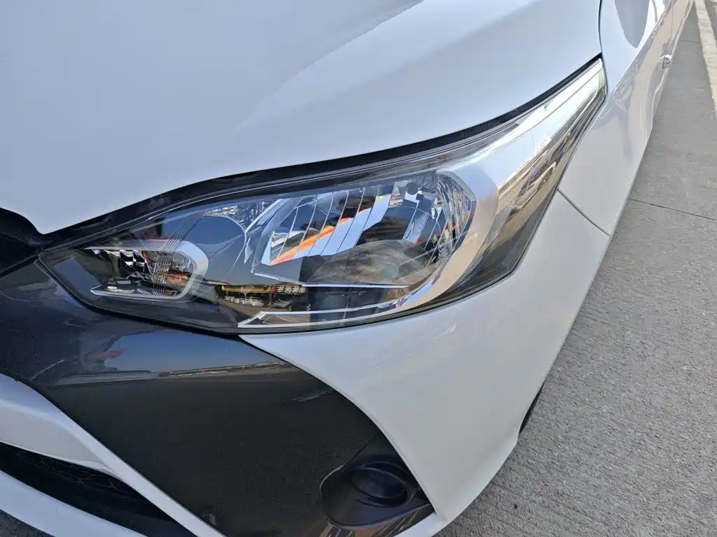 Toyota Yaris L — миниатюра 24