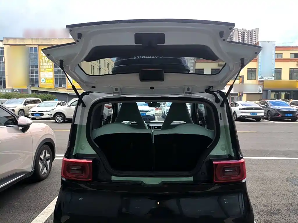 Wuling MINIEV — миниатюра 19