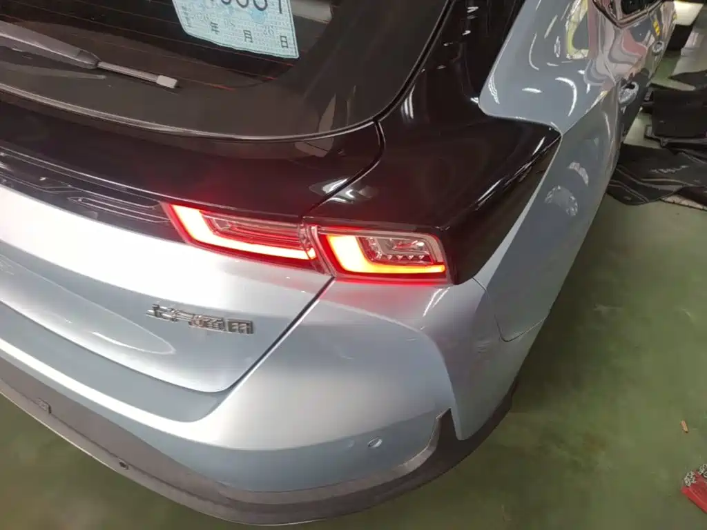 Chevrolet Menlo — миниатюра 8